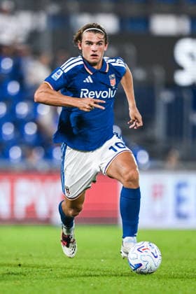 Como™s Nico Paz in action during the Serie A soccer match between Como Calcio and Parma Calcio 1913 at the Giuseppe Sinigaglia stadium in Como, north Italy - September 14, 2026 - Soccer.  Copyright: xTizianoxBallabio LaPressex