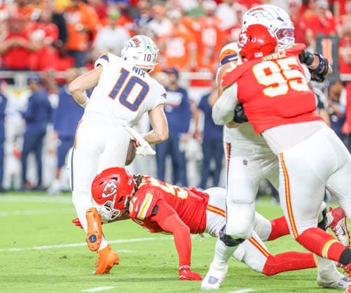 Sep 14, 2026: Kansas City Chiefs defensive end R Mason Thomas (51) sacks Denver Broncos quarterback Bo Nix (10) in Kansas City, MO, USA; at Arrowhead Stadium. Mandatory Credit: -Cal Media Kansas City USA - ZUMAc04_ 20260914_zma_c04_101 Copyright: xRomanxPunox