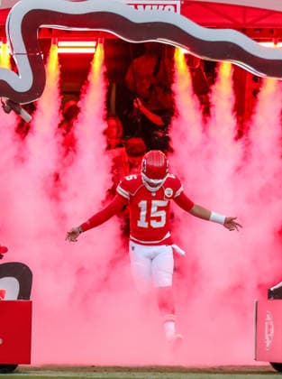 Sep 14, 2026: Kansas City Chiefs quarterback Patrick MahomesÃ‚ (15) gets introduced before the game against the Denver Broncos in Kansas City, MO, USA; at Arrowhead Stadium. Mandatory Credit: -Cal Media Kansas City USA - ZUMAc04_ 20260914_zma_c04_112 Copyright: xRomanxPunox