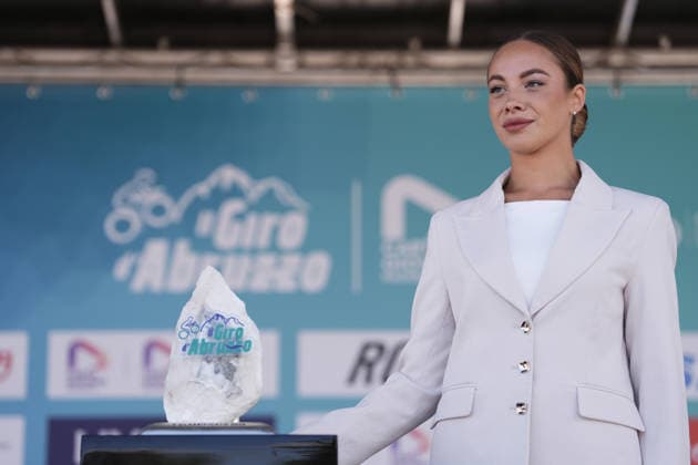 The trophy during the Giro d™Abruzzo, stage 1 from Cupello to Casalincontrada (155 km) - Abruzzo, Italy - Tuesday, September 15, 2026. - cycling.  Copyright: xMassimoxPaolone LaPressex