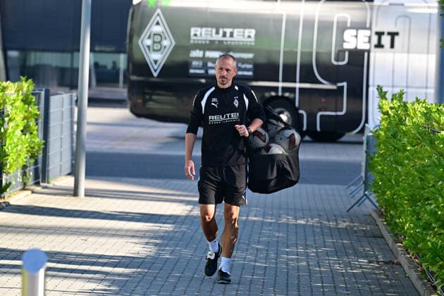 September 15, 2026, Mönchengladbach Soccer, Men s, 2026–2027 season, Borussia Mönchengladbach training On his way to his first training session as interim coach: Jan Moritz Lichte, interim coach of Gladbach. DFL regulations prohibit any use of photographs as image sequences and or quasi-video. Borussia Park, North Rhine-Westphalia, Germany