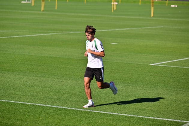 September 15, 2026, Mönchengladbach Soccer, Men s, 2026–2027 season, Borussia Mönchengladbach training: Jens Castrop. Gladbach completed an individual running session. DFL regulations prohibit any use of photographs as image sequences and or quasi-video footage. Borussia Park, North Rhine-Westphalia, Germany