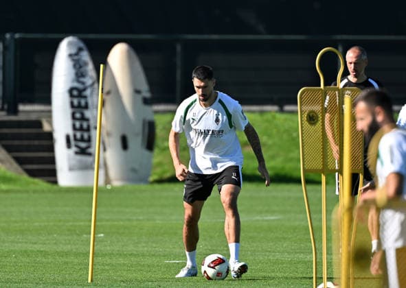 September 15, 2026, Mönchengladbach, Soccer, Men s, 2026–2027 Season, Borussia Mönchengladbach Training, Tim Kleindienst, Gladbach. DFL regulations prohibit any use of photographs as image sequences and or quasi-video footage at Borussia Park, North Rhine-Westphalia, Germany