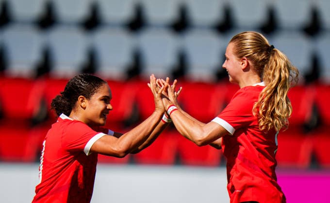 WOMEN SOCCER - U17, U 17 AUT vs POL, test match VIENNA,AUSTRIA,15.SEP.26 - WOMEN SOCCER - OEFB Under-17 international test match, Austria vs Poland. Image shows the rejoicing of Elisabeth Emeji and Nahla Ivanschitz (AUT).  GEPAxpictures xEdgarxEisner
