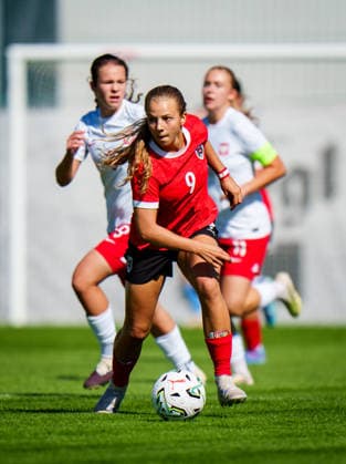 WOMEN SOCCER - U17, U 17 AUT vs POL, test match VIENNA,AUSTRIA,15.SEP.26 - WOMEN SOCCER - OEFB Under-17 international test match, Austria vs Poland. Image shows Nahla Ivanschitz (AUT).  GEPAxpictures xEdgarxEisner