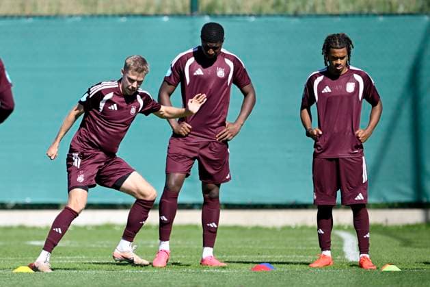 RSC Anderlecht v Olympique Lyon - UEFA Europa League Media Activities 15 09 2026 ANDERLECHT, BELGIUM - SEPTEMBER 15 : Antman Oliver forward of RSC Anderlecht, Keita Zoumana defender of RSC Anderlecht and Onia Seke Jayden forward of RSC Anderlecht pictured during a training session ahead of the UEFA Europa League 2026 27 League Phase MD1 match between RSC Anderlecht and Olympique Lyon on September 15, 2026 in Anderlecht, Belgium, 15 09 2026 Anderlecht Belgium  Copyright: xNicoxVereeckenx