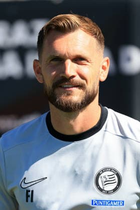 SOCCER - UEFA EL, Sturm vs Rennais GRAZ,AUSTRIA,15.SEP.26 - SOCCER - UEFA Europa League, Sturm Graz vs Stade Rennais FC, preview, training Sturm. Image shows head coach Fabio Ingolitsch (Sturm).  GEPAxpictures xMarioxBuehner-Weinrauch