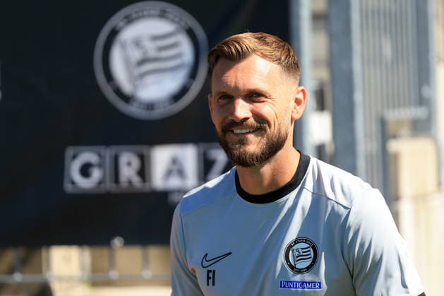 SOCCER - UEFA EL, Sturm vs Rennais GRAZ,AUSTRIA,15.SEP.26 - SOCCER - UEFA Europa League, Sturm Graz vs Stade Rennais FC, preview, training Sturm. Image shows head coach Fabio Ingolitsch (Sturm).  GEPAxpictures xMarioxBuehner-Weinrauch
