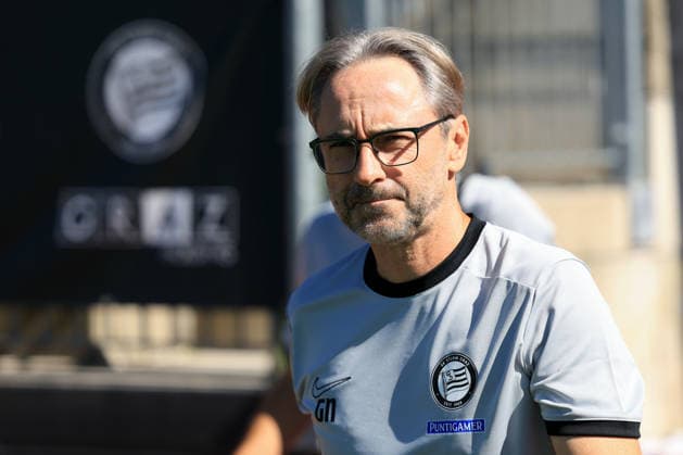 SOCCER - UEFA EL, Sturm vs Rennais GRAZ,AUSTRIA,15.SEP.26 - SOCCER - UEFA Europa League, Sturm Graz vs Stade Rennais FC, preview, training Sturm. Image shows development coach Guenther Neukirchner (Sturm).  GEPAxpictures xMarioxBuehner-Weinrauch