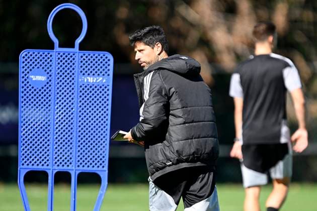 RSC Anderlecht v Olympique Lyon - UEFA Europa League Media Activities 15 09 2026 ANDERLECHT, BELGIUM - SEPTEMBER 15 : Bruno Vitor head coach of RSC Anderlecht pictured during a training session ahead of the UEFA Europa League 2026 27 League Phase MD1 match between RSC Anderlecht and Olympique Lyon on September 15, 2026 in Anderlecht, Belgium, 15 09 2026 Anderlecht Belgium  Copyright: xNicoxVereeckenx