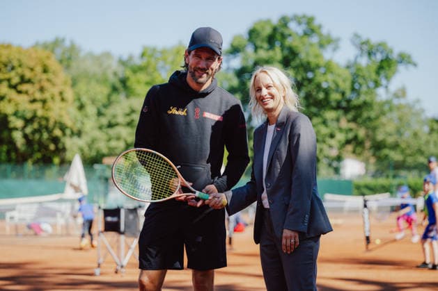 TENNIS - Davis Cup, AUT vs BEL VIENNA,AUSTRIA,15.SEP.26 - TENNIS - ITF Davis Cup, qualification round 2, Austria vs Belgium, preview. Image shows porting director Juergen Melzer (OETV) and state secretary Michaela Schmidt.  GEPAxpictures xAlexanderxSolc
