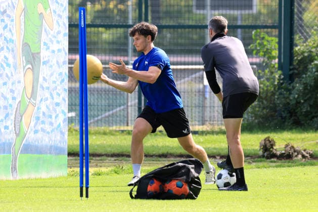 September 15, 2026, DEU GER, Soccer, 2. Bundesliga, 2026–2027 season, Sportforum, Hertha BSC, Training, Fitness Coach Hendrik Vieth (Hertha BSC), Soufian Gouram (Hertha BSC Berlin), 33, 2. Bundesliga, DFB and DFL regulations prohibit any use of photographs as image sequences and or quasi-video, Berlin Sportforum, Berlin, Germany Copyright: xNordphotox xEnglerx