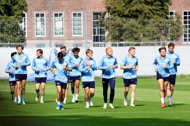 September 15, 2026, GER, Soccer, 2. Bundesliga, 2026–2027 season, Sportforum, Hertha BSC, Hertha training session, player group, 2. Bundesliga. DFB and DFL regulations prohibit any use of photographs as image sequences and or quasi-video. Berlin Sportforum, Berlin, Germany Copyright: xNordphotox xEnglerx