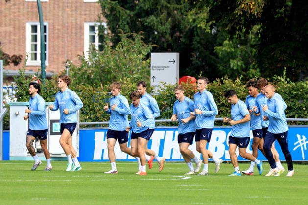 September 15, 2026, GER, Soccer, 2. Bundesliga, 2026–2027 season, Sportforum, Hertha BSC, Hertha player group training session. DFB and DFL regulations prohibit any use of photographs as image sequences and or quasi-video. Berlin Sportforum, Berlin, Germany Copyright: xNordphotox xEnglerx