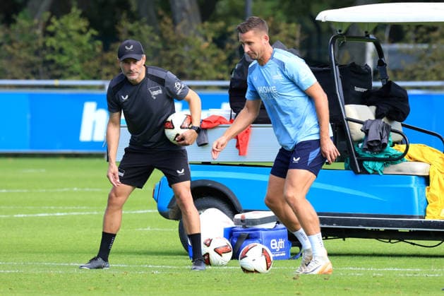 September 15, 2026, GER, Soccer, 2. Bundesliga, 2026–2027 season, Sportforum, Hertha BSC, Head Coach Stefan Leitl leading Hertha BSC Berlin in training, Paul Seguin, Hertha BSC Berlin. DFB and DFL regulations prohibit any use of photographs as image sequences and or quasi-video. Berlin Sportforum, Berlin, Germany Copyright: xNordphotox xEnglerx