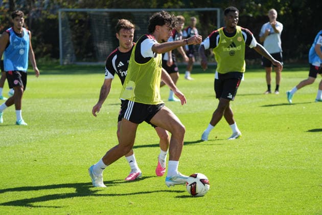 Can Uzun: Eintracht Frankfurt Defeats Mario Götze s Eintracht Frankfurt September 15, 2026 Bundesliga, Season 26–27 Eintracht Frankfurt Training