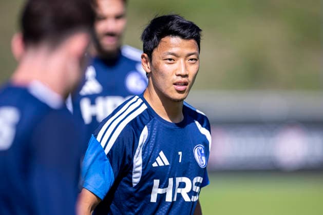 September 15, 2026, Soccer, FC Schalke 04 practice, Hee-chan Hwang, FC Schalke 04, Gelsenkirchen, FC Schalke 04 training facility, North Rhine-Westphalia, Germany, xRHR, PHOTO YYx Copyright: RHR-FOTOx RHR-FOTO YY