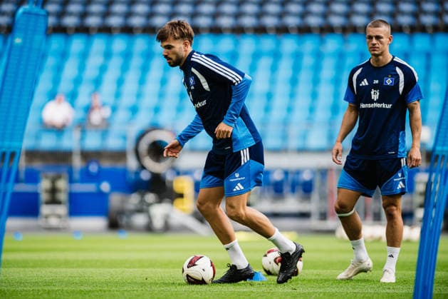 Hamburger SV Training, September 15, 2026: Mario Vuskovic, 44, Returns to Training for Hamburger SV — Soccer, Training, Return — Mario Vuskovic at Hamburger SV Training on September 15, 2026, at the Volksparkstadion, Hamburg DFL regulations prohibit any use of photographs as image sequences and or quasi-video Copyright: xBEAUTIFULxSPORTS Tonhäuserx