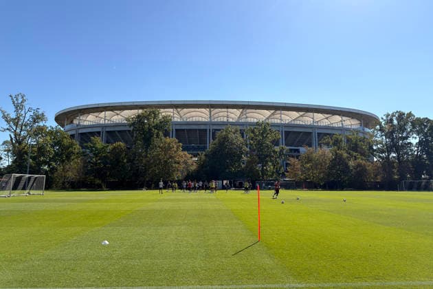 Eintracht Frankfurt trains on the auxiliary field next to the winter sports hall at Deutsche Bank Park on September 15, 2026. Bundesliga, 2026–27 season. Eintracht Frankfurt Training
