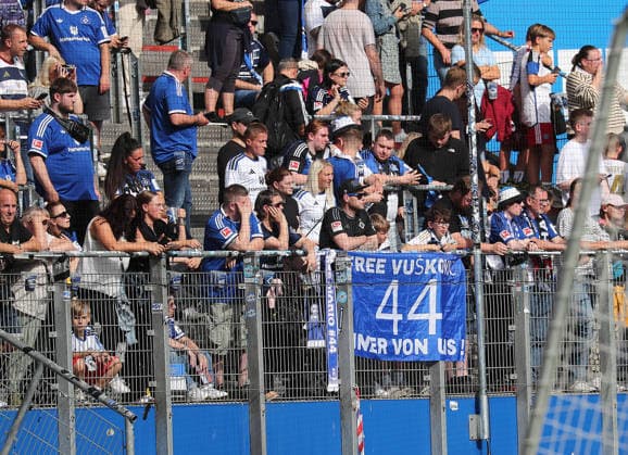 Soccer, Men s, 2026–2027 Season, 1st Division, Volksparkstadion, Hamburger SV, Open Practice, Mario Vuskovic Banner. DFL REGULATIONS PROHIBIT ANY USE OF PHOTOGRAPHS AS IMAGE SEQUENCES AND OR QUASI-VIDEO