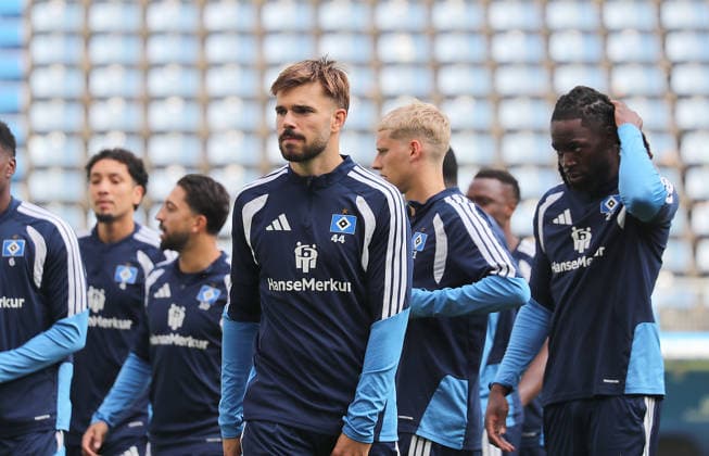 Soccer, Men s, 2026–2027 Season, 1st Division, Volksparkstadion, Hamburger SV, Public Training Session with Mario Vuskovic, HSV. DFL regulations prohibit any use of photographs as image sequences and or quasi-video.