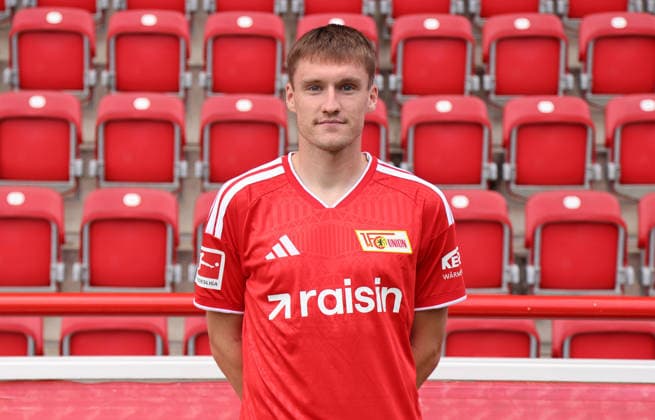 Michel Aebischer 1 FC Union Berlin FCU Soccer 1 BL Bundesliga Photo Shoot Season 2026–2027 Headshot, Portrait, Introduction, Presentation, Press Event, GER 09 15 2026