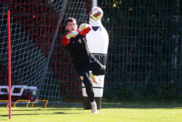 September 26, 2015 VfB Stuttgart Training Germany, Stuttgart, September 15, 2026, Soccer, Bundesliga, 2026–2027 Season, VfB Stuttgart Training Dennis Seimen