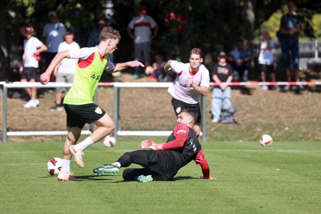 September 15, 2026 VfB Stuttgart Practice Germany, Stuttgart, September 15, 2026, Soccer, Bundesliga, 2026–2027 Season, VfB Stuttgart Practice (from left) Yanik Spalt, Fabian Bredlow