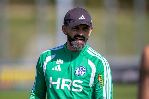 September 15, 2026, Soccer, FC Schalke 04 practice; Coach Miron Muslic; FC Schalke 04, Gelsenkirchen; FC Schalke 04 training facility; North Rhine-Westphalia, Germany; xRHR; PHOTO YYx Copyright: RHR-FOTOx RHR-FOTO YY