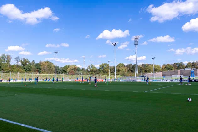 September 15, 2026, Soccer, FC Schalke 04 practice. View of the S04 training field in Gelsenkirchen. FC Schalke 04 training facility, North Rhine-Westphalia, Germany. xRHR PHOTO YYx Copyright: RHR-FOTOx RHR-FOTO YY