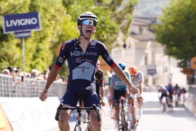 Italy s Alessandro Fancellu of MBH Bank CSB Telecom Fort winner of the stage during during the Giro d™Abruzzo, stage 1 from Cupello to Casalincontrada (155 km) - Abruzzo, Italy - Tuesday, September 15, 2026. - cycling.  Copyright: xFabioxFerrari LaPressex