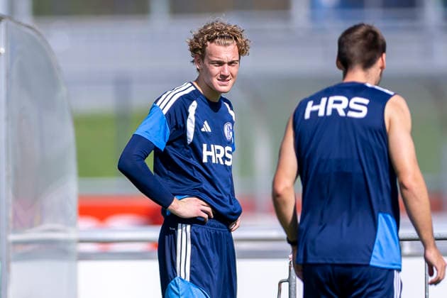 September 15, 2026, Soccer, FC Schalke 04 goalkeeper Max Weiland’s training session, FC Schalke 04 U23, Gelsenkirchen, FC Schalke 04 training facility, North Rhine-Westphalia, Germany, xRHR, PHOTO YYx Copyright: RHR-FOTOx RHR-FOTO YY