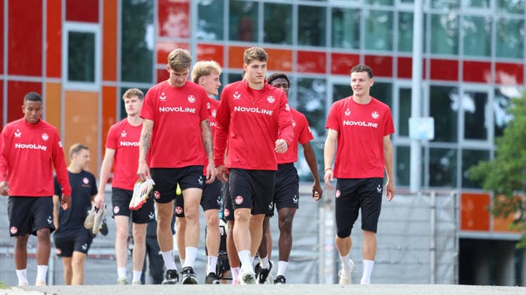 Football, 2nd Bundesliga, 1. FC Kaiserslautern, training