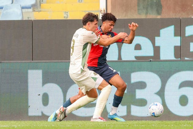 GenoaÕs Franz-Ethan Meichtry fights for the ball with Sudtirol s Rares Burnete during the Italian Cup soccer match between Genoa and Sudtirol at the Luigi Ferraris Stadium in Genoa, Italy - Tuesday, September 15, 2026. - Soccer .  Copyright: xTanoxPecoraro LaPressex