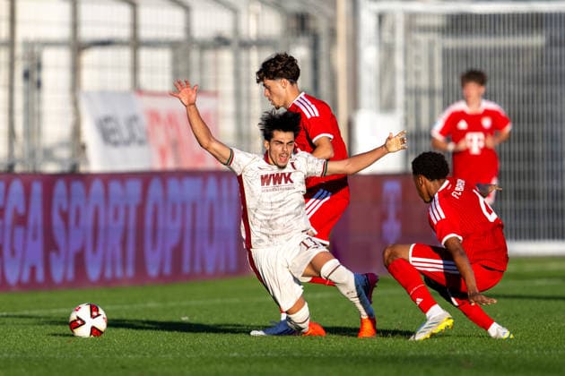 Aris Malaj 11 FC Augsburg II, David Michael Santos Daiber 6 FC Bayern Munich Amateurs, Cassiano Tomas Kiala 4 FC Bayern Munich Amateurs, FC Bayern II vs. FC Augsburg II, Soccer, Bavarian Regional League, Matchday 9, September 15, 2026. DFB regulations prohibit any use of photographs as image sequences and or quasi-video. Munich, Bavaria, Germany Copyright: xkolbert-press UlrichxGamelx