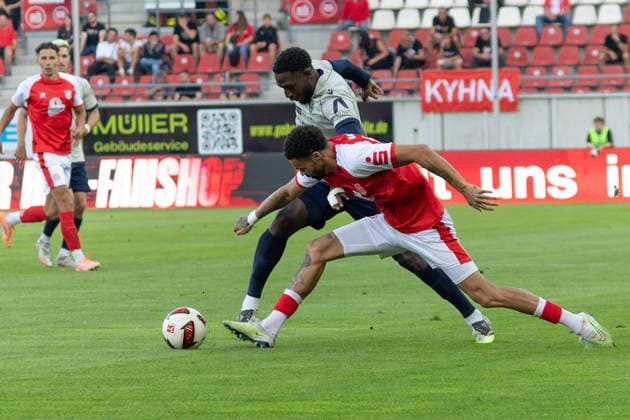 Malik Talabidi Jena, 12, Stanley Ratifo HFC, 30, Hallescher FC vs. FC Carl Zeiss Jena, Soccer, Northeast Regional League, Matchday 9, 2026–27 Season, September 15, 2026, Halle Leuna Chemie Stadium, ST Deutschland