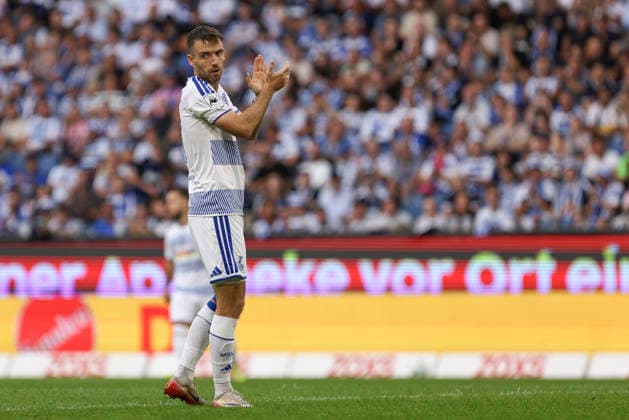 Max Besuschkow of MSV Duisburg gestures during the 3. Liga match between MSV Duisburg and TSV Havelse at the Schauinsland Reisen Arena on September 15, 2026, in Duisburg, Germany Photo by Oliver Kaelke DeFodi Images Max Besuschkow of MSV Duisburg gestures during the 3. Liga match between MSV Duisburg and TSV Havelse at Schauinsland Reisen Arena on September 15, 2026 in Duisburg, Germany Photo by Oliver Kaelke, DeFodi Images DFB and DFL regulations prohibit any use of photographs as image sequences and or quasi-video. Photo by Oliver Kaelke, DeFodi Images