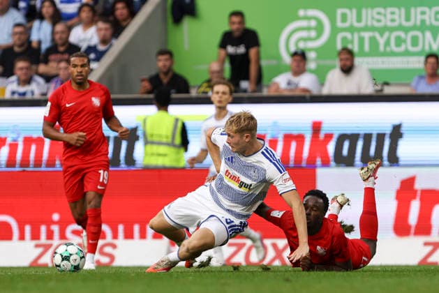 Peter Remmert of MSV Duisburg and Donald Nduka of TSV Havelse battle for the ball during the 3. Liga match between MSV Duisburg and TSV Havelse at the Schauinsland Reisen Arena on September 15, 2026, in Duisburg, Germany. Photo by Oliver Kaelke, DeFodi Images. Peter Remmert of MSV Duisburg and Donald Nduka of TSV Havelse battle for the ball during the 3. Liga match between MSV Duisburg and TSV Havelse at Schauinsland Reisen Arena on September 15, 2026 in Duisburg, Germany. Photo by Oliver Kaelke, DeFodi Images. DFB and DFL regulations prohibit any use of photographs as image sequences and or quasi-video. Photo by Oliver Kaelke, DeFodi Images.