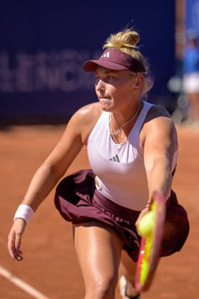BBVA Open Internacional of Valencia Round of 32 Nastasja Schunk from Germany against Oksana Selekhmeteva from Spain in action during the BBVA Open Internacional of Valencia Round of 32 at Sporting Tennis Valencia, (Valencia ) on September 15, 2026. Copyright: xVicentexVidalxFernandezx