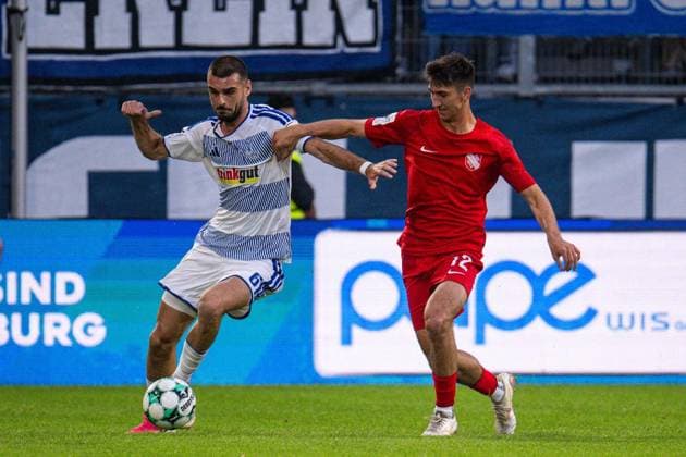 3rd Division: MSV Duisburg vs. TSV Havelse ** FOR EDITORIAL USE ONLY ** EDITORIAL USE ONLY ** p Soccer 3rd Division: MSV Duisburg vs. TSV Havelse on September 15, 2026, at the Schauinsland Reisen Arena in Duisburg. Rasim Bulic (Duisburg, left), Eryk Grzywacz (Havelse, right), Duisburg. Copyright JakobxKlos Copyright: JakobxKlos doc87m5xo384dfdl1cq1to0 ,EDITORIAL USE ONLY Copyright: JakobxKlos
