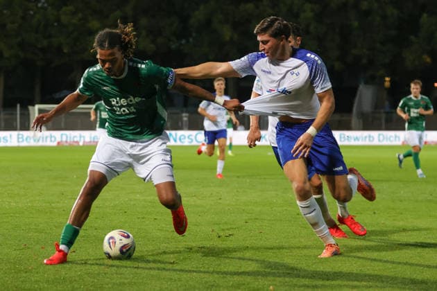 September 15, 2026, Soccer, Men s, 2026–2027 Season, Bavarian Regional League, Matchday 9: FC Schweinfurt 05 vs. FV Illertissen. From left: Morris Adelabu (FC Schweinfurt 05), 27, against Patrick Ekinci (FV Illertissen), 15. Schweinfurt, Riedel Bau Arena at Sachs Stadium, Bavaria, Lower Franconia, Germany