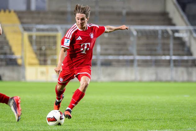 Bohdan Olychenko 8 FC Bayern Munich Amateurs, FC Bayern II vs. FC Augsburg II, Soccer, Bavarian Regional League, Matchday 9, September 15, 2026. DFB regulations prohibit any use of photographs as image sequences and or quasi-video. Munich, Bavaria, Germany Copyright: xkolbert-press UlrichxGamelx