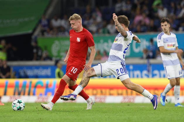 Kevin Schumacher of TSV Havelse and Niklas Jessen of MSV Duisburg battle for the ball during the 3. Liga match between MSV Duisburg and TSV Havelse at the Schauinsland Reisen Arena on September 15, 2026, in Duisburg, Germany. Photo by Oliver Kaelke, DeFodi Images. Kevin Schumacher of TSV Havelse and Niklas Jessen of MSV Duisburg battle for the ball during the 3. Liga match between MSV Duisburg and TSV Havelse at Schauinsland Reisen Arena on September 15, 2026 in Duisburg, Germany. Photo by Oliver Kaelke, DeFodi Images. DFB and DFL regulations prohibit any use of photographs as image sequences and or quasi-video. Photo by Oliver Kaelke, DeFodi Images.