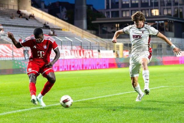 Cassiano Tomas Kiala 4, FC Bayern Munich Amateurs, FC Bayern II vs. FC Augsburg II, Soccer, Bavarian Regional League, Matchday 9, September 15, 2026. DFB regulations prohibit any use of photographs as image sequences and or quasi-videos. Munich, Bavaria, Germany Copyright: xkolbert-press UlrichxGamelx