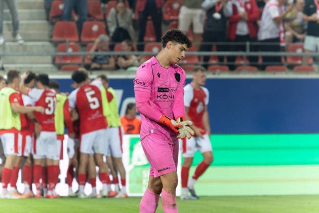 Goalkeeper Till Härting, Jena, 12 minutes after conceding the second goal, goal to make it 2–0, Hallescher FC vs. FC Carl Zeiss Jena, soccer, Northeast Regional League, Matchday 9, 2026–27 season, September 15, 2026, Halle Leuna Chemie Stadium, ST Deutschland