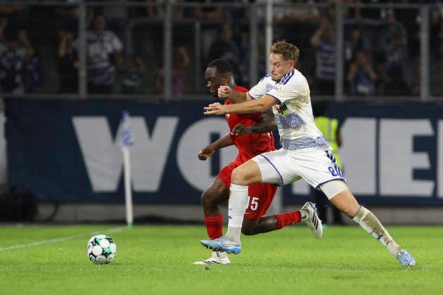 Dennis Duah of TSV Havelse and Aljaz Casar of MSV Duisburg battle for the ball during the 3. Liga match between MSV Duisburg and TSV Havelse at the Schauinsland Reisen Arena on September 15, 2026, in Duisburg, Germany Photo by Oliver Kaelke DeFodi Images Dennis Duah of TSV Havelse and Aljaz Casar of MSV Duisburg battle for the ball during the 3. Liga match between MSV Duisburg and TSV Havelse at Schauinsland Reisen Arena on September 15, 2026 in Duisburg, Germany Photo by Oliver Kaelke DeFodi Images DFB and DFL regulations prohibit any use of photographs as image sequences and or quasi-video Photo by Oliver Kaelke DeFodi Images
