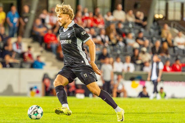 3rd Division: SG Sonnenhof Großaspach vs. Sportclub Verl, September 15, 2026, Aspach, GERMANY September 15, 2026 Moritz Kaube Sportclub Verl, 11 during the match between SG Sonnenhof Großaspach and Sportclub Verl on Matchday 6 of the 3rd Division at the WIRmachenDRUCK Arena Copyright: xBEAUTIFULxSPORTS Steinx