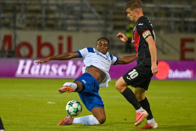 Nikell Touglo (SV Meppen), 20, vs. David Otto (FC Viktoria Koeln), 10; SV Meppen vs. FC Viktoria Koeln, Soccer, 3rd Division, Matchday 6, 2026–2027 Season, September 15, 2026, SV Meppen vs. FC Viktoria Cologne, Soccer, 3rd Division, Matchday 6, 2026–2027 Season, September 15, 2026, Meppen Copyright: xEibner-Pressefoto RobertxGertzenx EP_RGN
