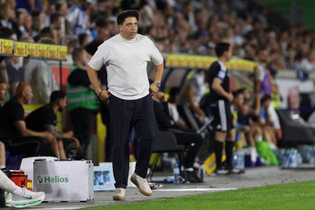 TSV Havelse coach Samir Ferchichi watches during the 3. Liga match between MSV Duisburg and TSV Havelse at the Schauinsland Reisen Arena on September 15, 2026, in Duisburg, Germany. Photo by Oliver Kaelke, DeFodi Images. Coach Samir Ferchichi of TSV Havelse looks on during the 3. Liga match between MSV Duisburg and TSV Havelse at Schauinsland Reisen Arena on September 15, 2026 in Duisburg, Germany. Photo by Oliver Kaelke, DeFodi Images. DFB and DFL regulations prohibit any use of photographs as image sequences and or quasi-video. Photo by Oliver Kaelke, DeFodi Images.