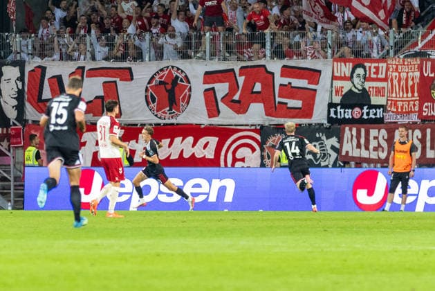 September 15, 2026, Soccer, GER, Season, 3rd Division, 2026–2027 Season, Matchday 6, SSV Jahn Regensburg vs. Fortuna Düsseldorf. Jubilation after Lukas Eixler’s 2–1 goal. Düsseldorf. DFL regulations prohibit any use of photographs as image sequences and or quasi-video.